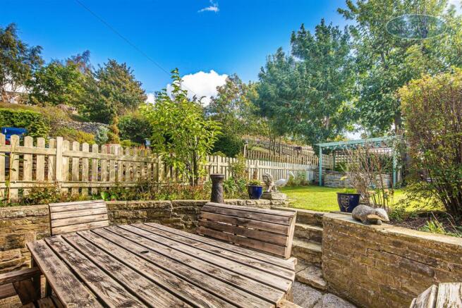 4 bed Farm House for sale Image 6