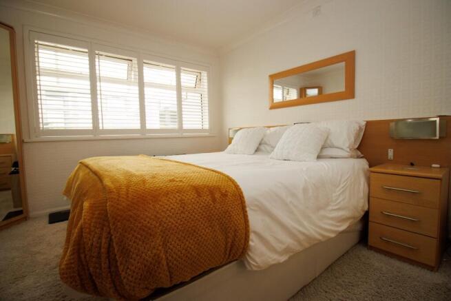 3 bed Detached Bungalow for sale Image 11