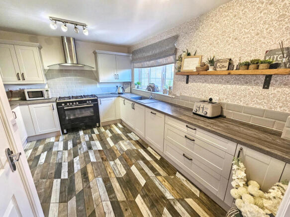 Kitchen diner