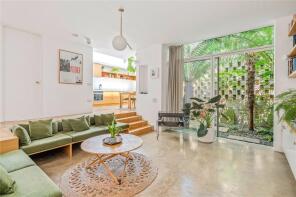 44, Ecclesbourne Road, London N1 3AE