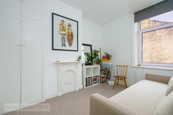 3 bed Terraced for sale Image 9