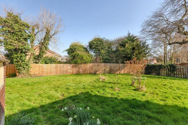 2 Stanton Road, Kempston, Bedfordshire, MK42 8QY