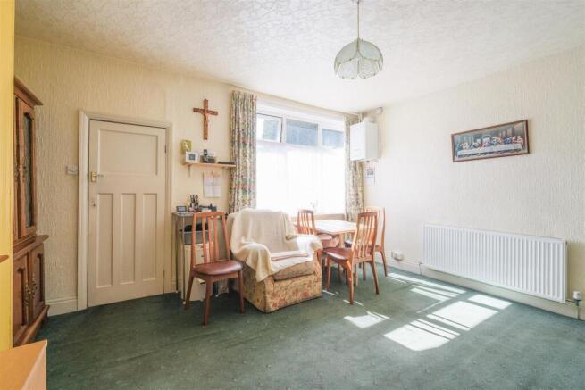 3 bed End of Terrace for sale Image 4