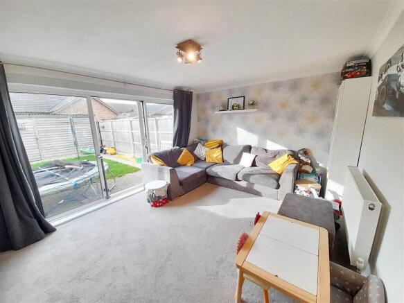 Living room new.jpg