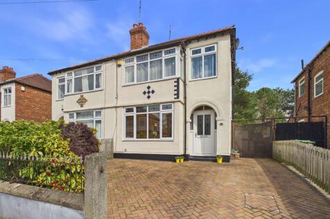 Upton Drive, Upton, CH2