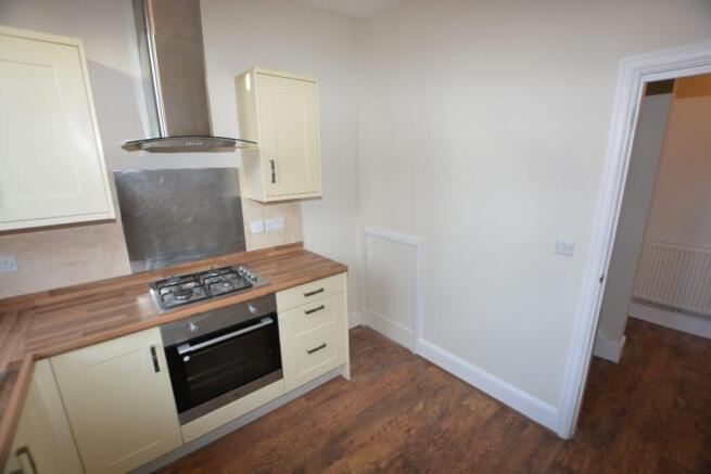 2 bed Flat to rent Image 4