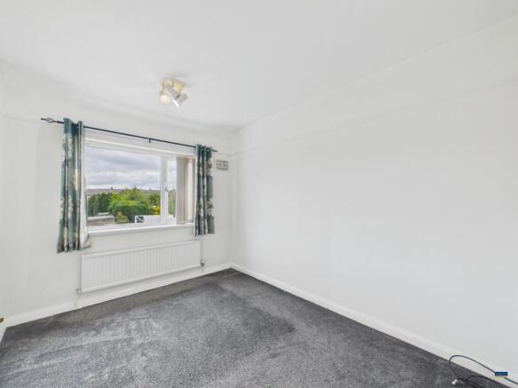 3 bed Semi-Detached for sale Image 11