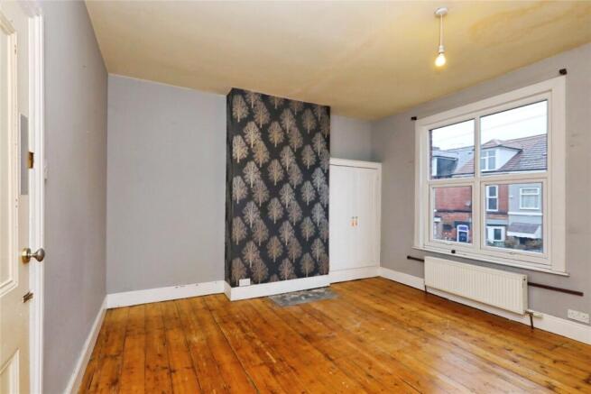 5 bed Terraced for sale Image 12