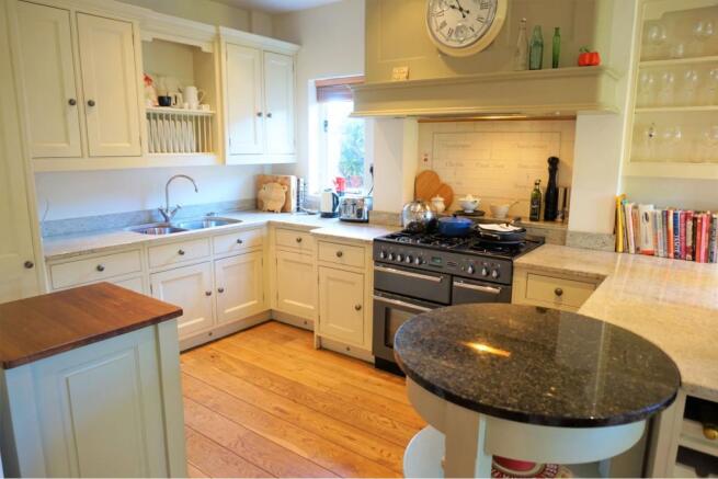 Kitchen/Breakfast