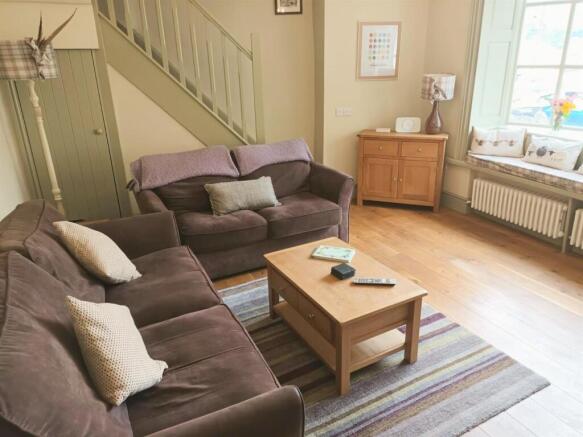 2 bed Cottage for sale Image 8