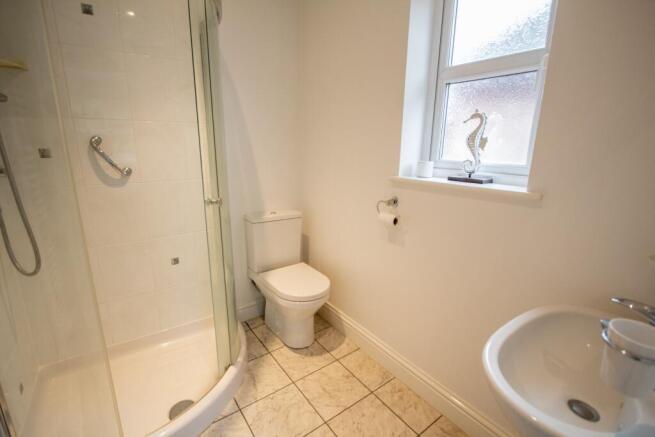 Ensuite shower room