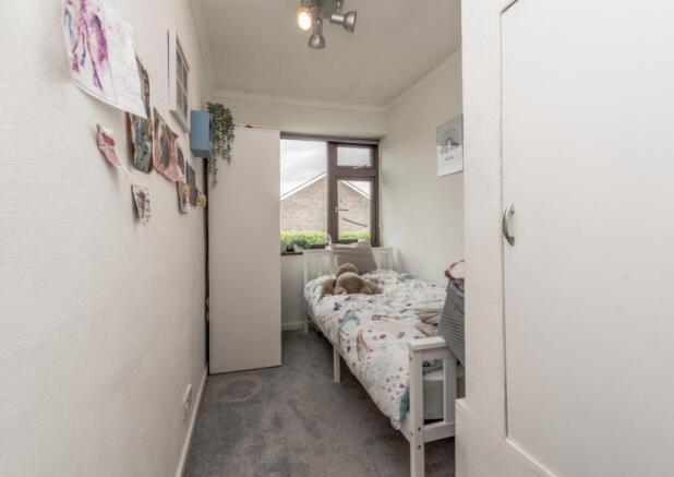 3 bed Terraced for sale Image 12