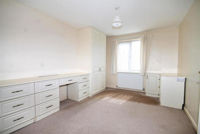 Bedroom 1.jpeg