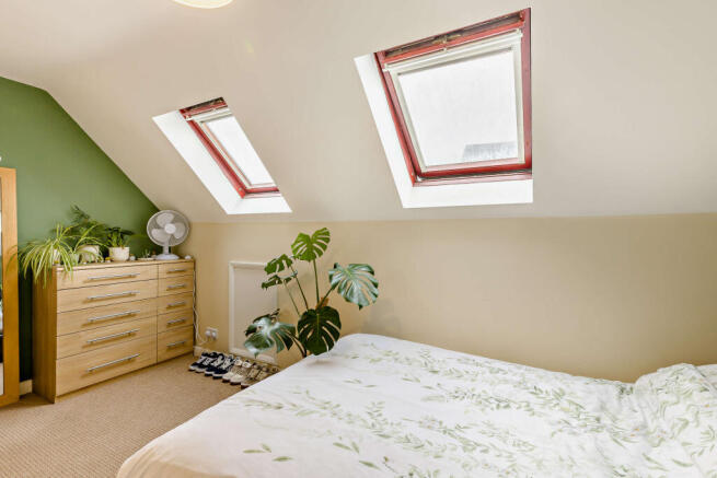 1 bed Flat for sale Image 7