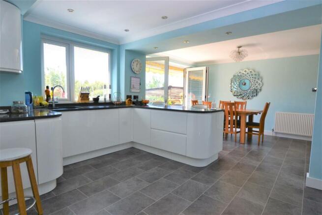 Open Plan Kitchen/Dining Room