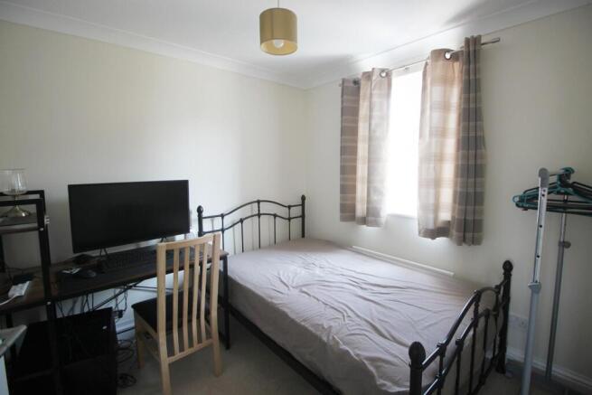 Bed 3.JPG