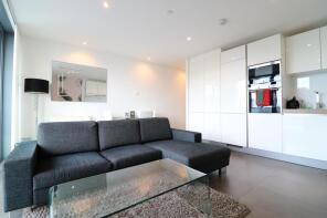 43, 261a Book House, City Road, London EC1V 1AH