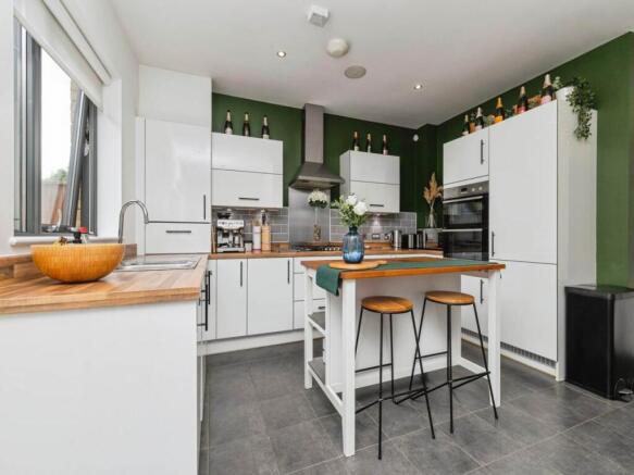 Kitchen (2)