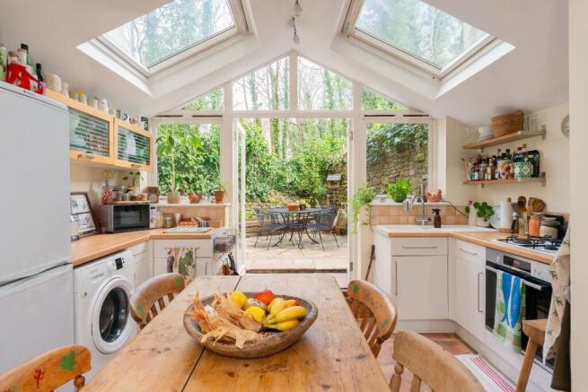 G1F6DRCN - Kitchen C.jpg