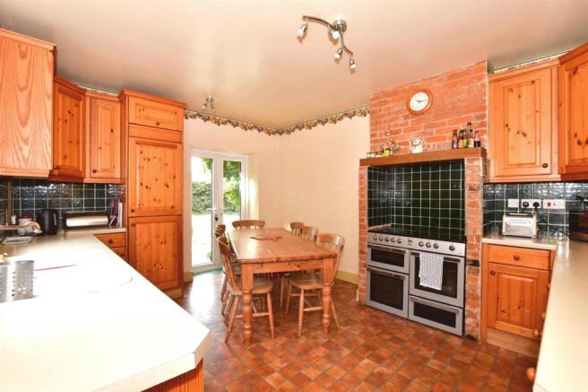 Kitchen/Breakfast Room