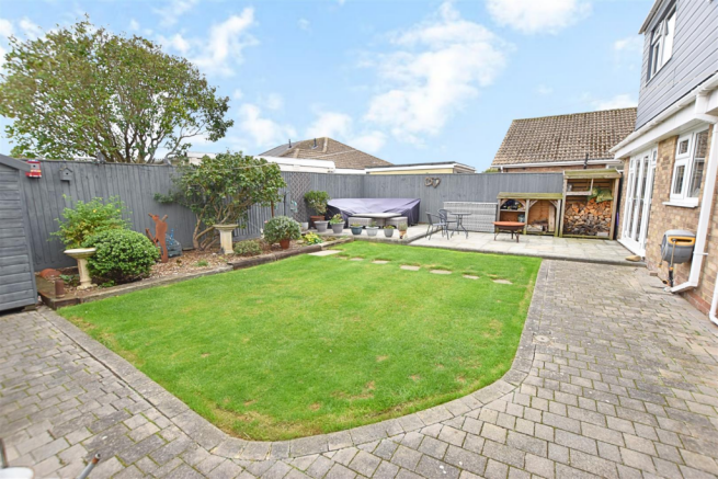 Manley Gardens, Cleethorpes photo 4