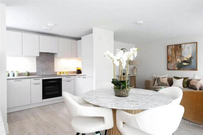 Show Home Dining