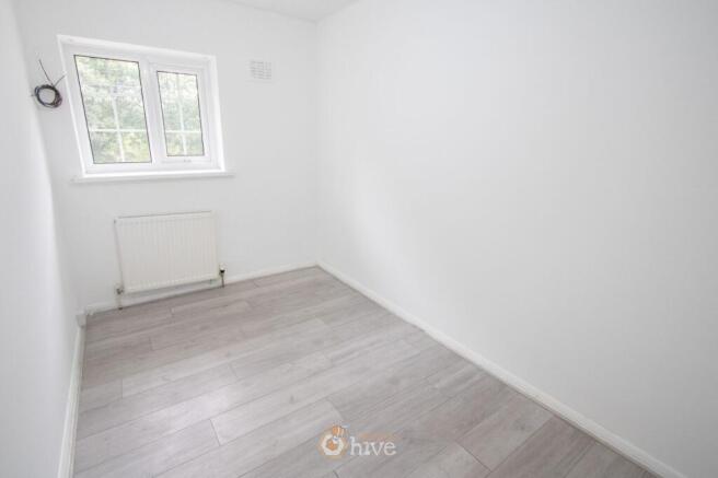 3 bed Terraced for sale Image 11