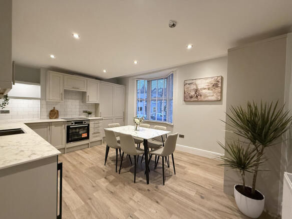 Kitchen 1