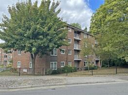 Flat 3, Littleton House, Somers Close, Reigate RH2 9DS