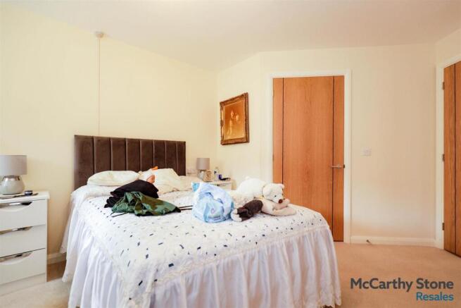 1 bed Apartment for sale Image 7