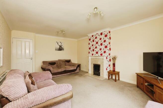 2 bed Detached Bungalow for sale Image 6