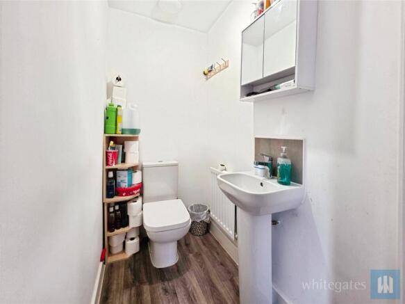 3 bed Detached for sale Image 6
