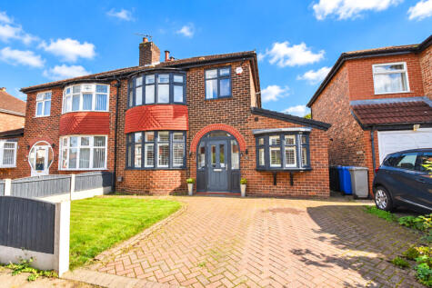Thornton Avenue, Flixton, M41 5DJ