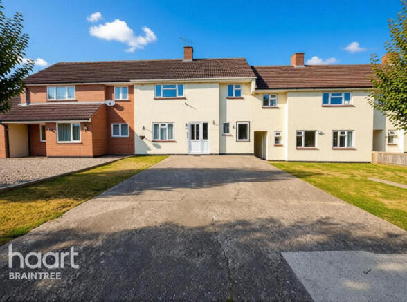 3-bed terraced on Currants Farm Road, Braintree, £275,000