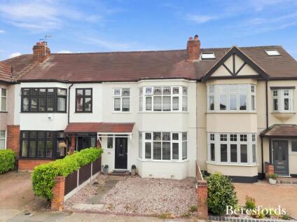 Stanley Avenue, Gidea Park, RM2
