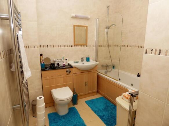 Photo 10
