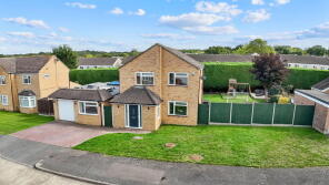 11, Thurstans, Harlow CM19 4RS