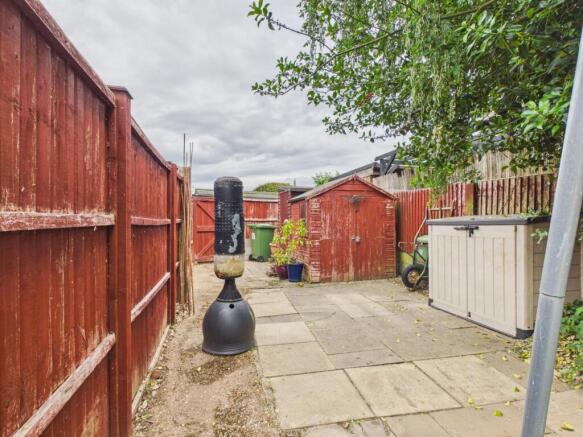 Rear Garden 1.jpg