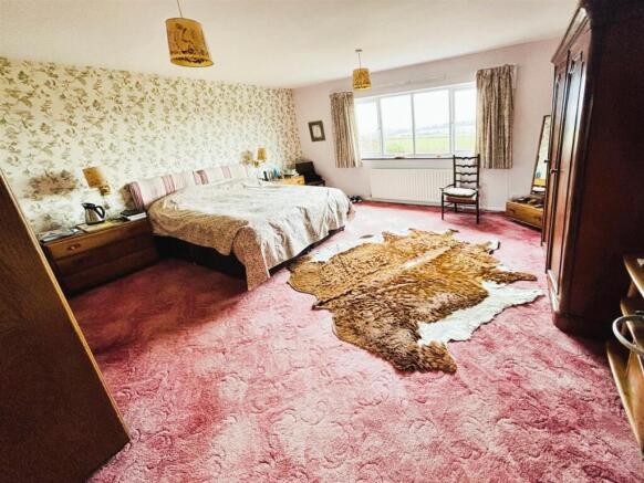 Bedroom One.jpg