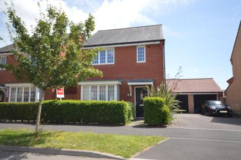Littlewood Way, Cheddar, BS27