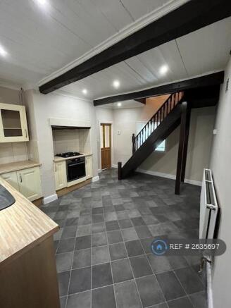 Ktchen Diner With Open Staircase