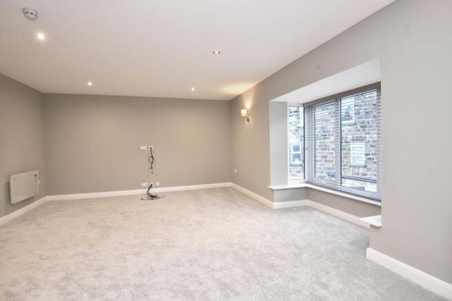 2 bed Flat to rent Image 7
