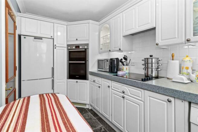 kitchen #3.jpg