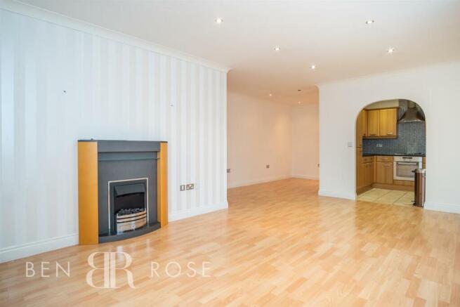 Lounge/Kitchen/Dining Room