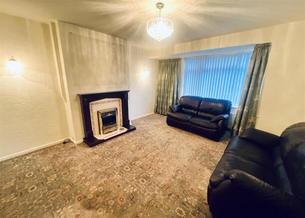3 bed Semi-Detached for sale Image 6