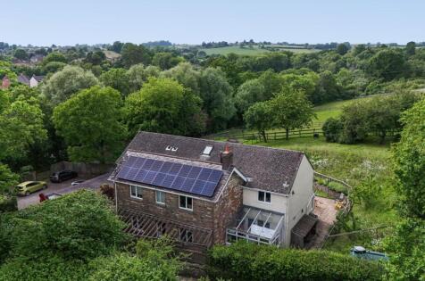 Clutton Hill, Clutton, BS39