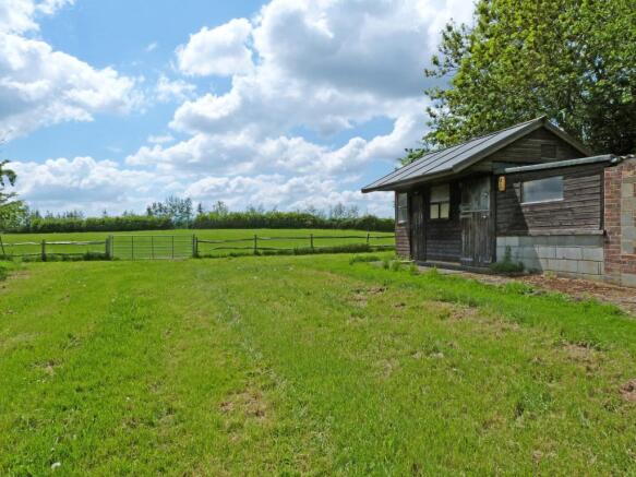 Stables & Paddock