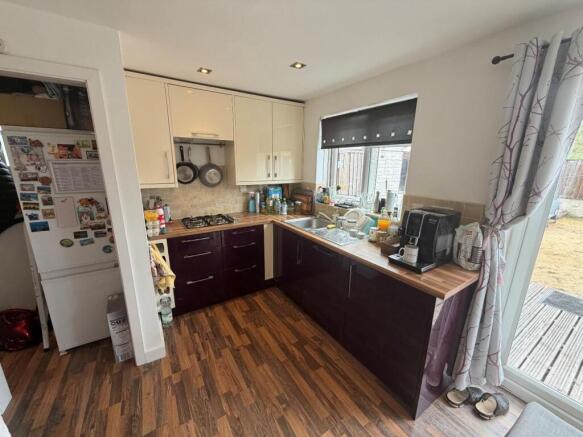 25 pimperne kitchen.jpg