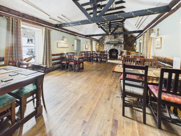 CAM03185G0-PR0114-STILL001