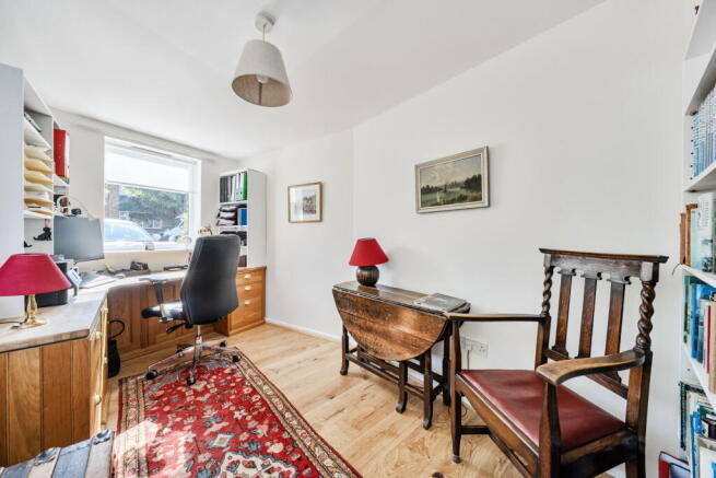 Shirley Gardens, Tunbridge Wells, TN4 8TG photo 4